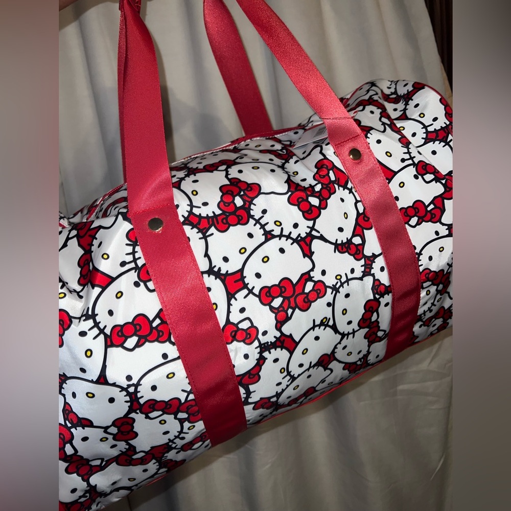 Hello kitty duffle bag